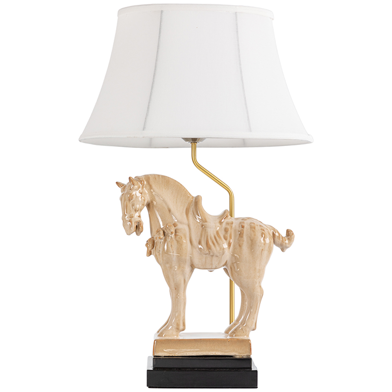 Настольная лампа Dynasty Tang Horse Sculpture Lampshade Бежевый Коричневый Белый Латунь в Перми | Loft Concept 