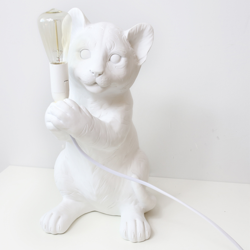 Настольная лампа Table Lamp Cat Белый в Перми | Loft Concept 