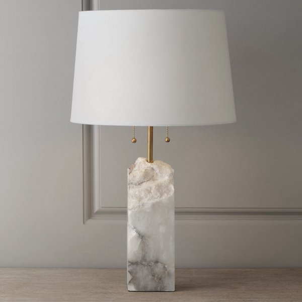 Настольная лампа Regina Andrew Raw Alabaster Lamp Белый Мрамор Bianco в Перми | Loft Concept 