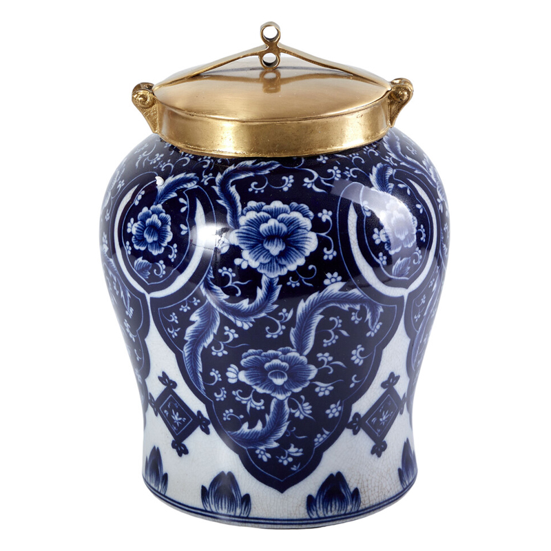 Ваза с насыщенным синим орнаментом и золотой крышкой Blue & White Ornament Белый Синий Золотой Ваза с насыщенным синим орнаментом и золотой крышкой Blue & White Ornament Белый Синий Золотой в Перми | Loft Concept