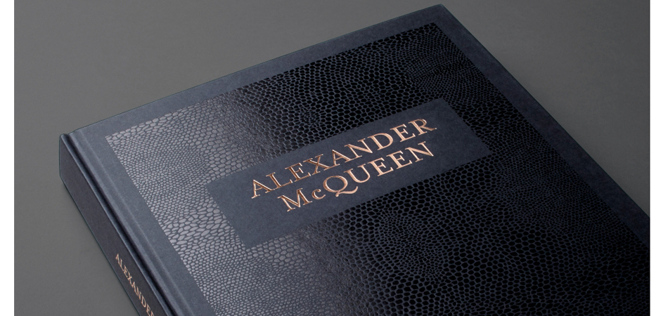Книга ALEXANDER MCQUEEN book Книга ALEXANDER MCQUEEN book - Loft-Concept в Перми