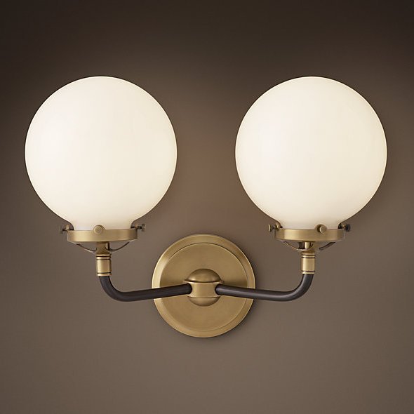 Бра Bistro Globe Clear Glass Double Sconce Brass Milk  в Перми | Loft Concept 