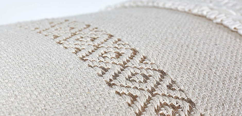 Оттоманка Ivory Kilim Ornament Оттоманка Ivory Kilim Ornament - Loft-Concept в Перми
