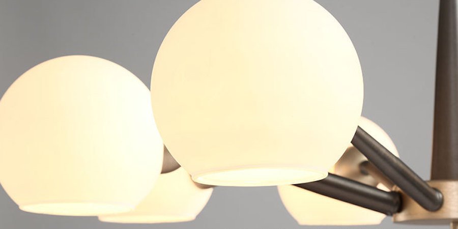Люстра Thalia chandelier White glass Люстра Thalia chandelier White glass - Loft-Concept в Перми