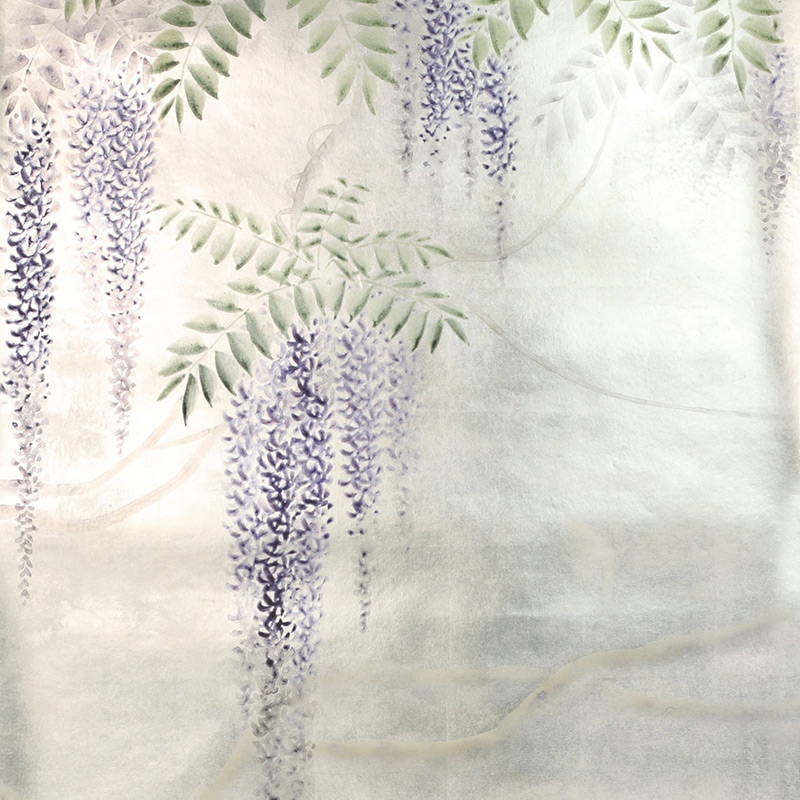 Обои в японском стиле Wisteria Lavender on White Metal gilded paper with pearlescent antiquing Обои в японском стиле Wisteria Lavender on White Metal gilded paper with pearlescent antiquing в Перми | Loft Concept