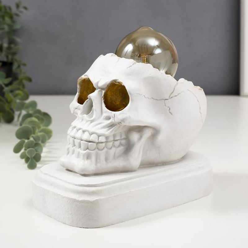 Настольная лампа White Skull Table Lamp Белый в Перми | Loft Concept 