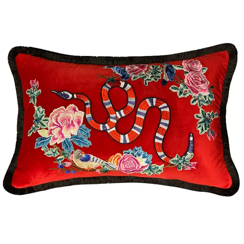 Декоративная подушка с вышивкой стиль Gucci Змея Micrurus Pillow Красная Красный Мульти в Перми | Loft Concept 