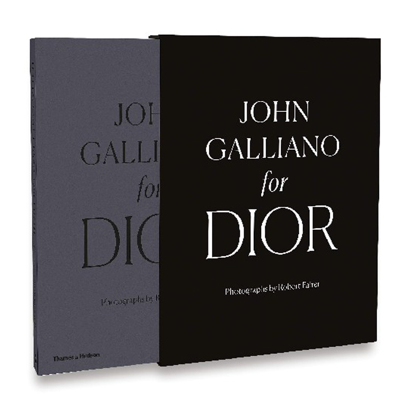 John Galliano for Dior Книга Джон Гальяно для Диора  в Перми | Loft Concept 