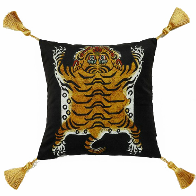 Черная Подушка Тибетский Тигр TIBETAN TIGER Бежевый Черный в Перми | Loft Concept 