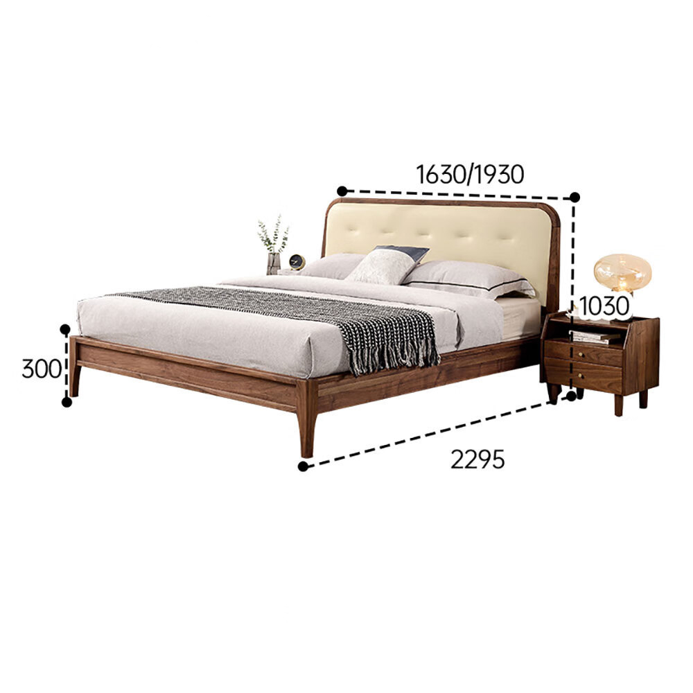 Кровать двуспальная с каркасом из дерева и мягким изголовьем Moon Walnut Bed Кровать двуспальная с каркасом из дерева и мягким изголовьем Moon Walnut Bed в Перми
