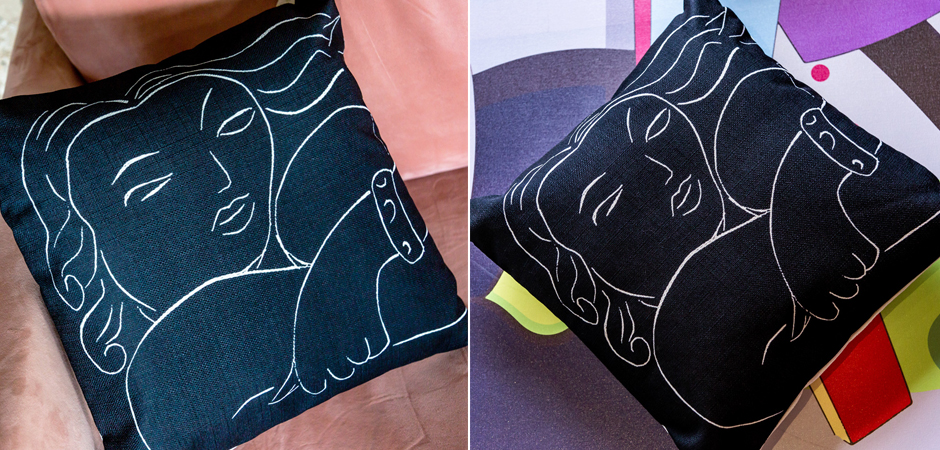 Декоративная подушка White Silhouette Pasiphae Pillow Декоративная подушка White Silhouette Pasiphae Pillow - Loft-Concept в Перми
