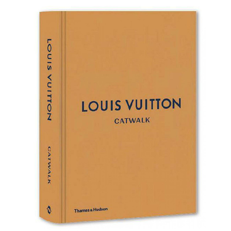 Louis Vuitton: Catwalk  в Перми | Loft Concept 