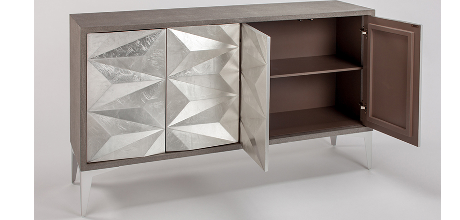 Комод с геометрическим рельефным фасадом Mirrored Doors Серебристый Комод с геометрическим рельефным фасадом Mirrored Doors Серебристый - Loft-Concept в Перми