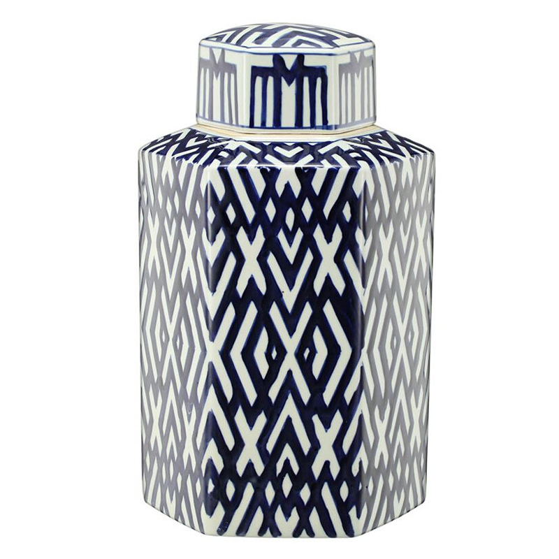 Ваза с крышкой и графическим узором в сине-белых цветах Blue & White Ornament Белый Синий Ваза с крышкой и графическим узором в сине-белых цветах Blue & White Ornament Белый Синий в Перми | Loft Concept