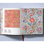 Подарочная  Книга для дизайнеров The Book of Printed Fabrics. 16th - today XXL варинант исполнения - 8 | Loft Concept в Перми