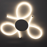 Люстра белого цвета с тремя изогнутыми светодиоидными плафонами Luke Lampco Tracer Lamp варинант исполнения - 2 | Loft Concept в Перми