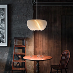 Подвесной светильник с белыми изящными декоративными лепестками Volumetric Petal Lamp варинант исполнения - 3 | Loft Concept в Перми