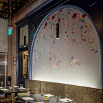 Обои ручная роспись Falling Flowers Standard colourway on Pale Grey dyed silk варинант исполнения - 3 | Loft Concept в Перми