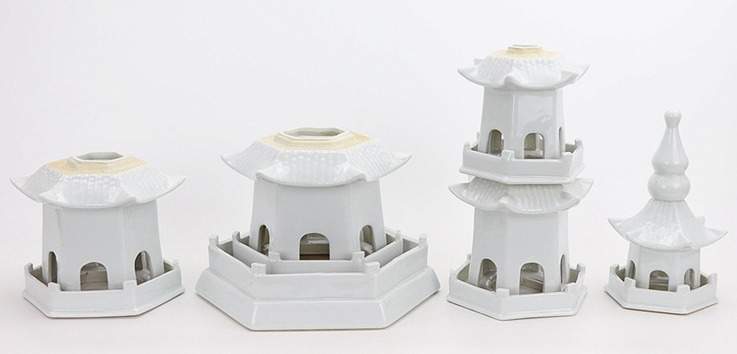 Статуэтка Ceramic Pagoda white Статуэтка Ceramic Pagoda white - Loft-Concept в Перми
