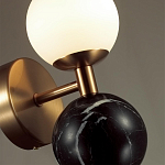 Бра с шарообразным матовым плафоном и шаром из камня на металлическом основании Orb Essence варинант исполнения - 9 | Loft Concept в Перми