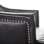 Кресло из натуральной кожи на 4-х деревянных ножках из массива бука Daniel Leather Armchair black варинант исполнения - 4 | Loft Concept в Перми