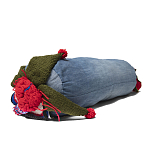 Подушка из джинсовой одежды и вязания Heart&Brain варинант исполнения - 2 | Loft Concept в Перми