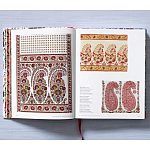 Подарочная  Книга для дизайнеров The Book of Printed Fabrics. 16th - today XXL варинант исполнения - 12 | Loft Concept в Перми