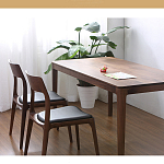 Стул деревянный с мягким сиденьем из черной натуральной кожи Moon Walnut Furniture варинант исполнения - 1 | Loft Concept в Перми