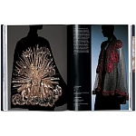 Книга 18th-Century Fashion in Detail. Товар уцененный North Susan варинант исполнения - 1 | Loft Concept в Перми