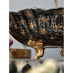 Блюдо черного цвета из фрафора на бронзовых ножках Eden Garden porcelain and bronze варинант исполнения - 5 | Loft Concept в Перми