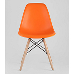 Пластиковый стул на ножках из массива бука Eames Orange варинант исполнения - 4 | Loft Concept в Перми