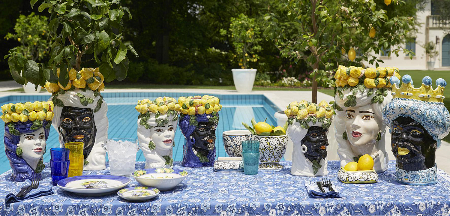 Ваза VASE MORO MAN ORNATE Blue and Yellow Ваза VASE MORO MAN ORNATE Blue and Yellow - Loft-Concept в Перми
