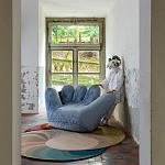 Дизайнерское плюшевое кресло в форме руки голубое Poltronova Joe Plush Baby Blue Armchair варинант исполнения - 4 | Loft Concept в Перми