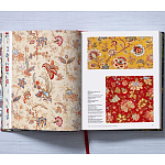 Подарочная  Книга для дизайнеров The Book of Printed Fabrics. 16th - today XXL варинант исполнения - 7 | Loft Concept в Перми