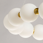Люстра круглая с матовыми белыми шарами PEARLS Suspension варинант исполнения - 10 | Loft Concept в Перми