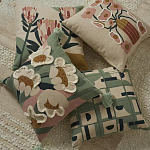 Подушка с цветочным принтом Blooming Elegance Lily варинант исполнения - 5 | Loft Concept в Перми