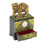 Часы настольные с декором в виде медведя и выдвижным ящиком из натурального камня Змеевик Bear Stone Clock варинант исполнения - 3 | Loft Concept в Перми