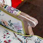 Диван из натурального бука бежевый с изображением птиц и цветов Beige Green Chinoiserie Garden Sofa варинант исполнения - 4 | Loft Concept в Перми