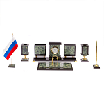 Настольный письменный набор из нефрита на ножках Executive Recruitment варинант исполнения - 1 | Loft Concept в Перми