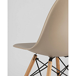 Пластиковый стул на ножках из массива бука Eames Beige варинант исполнения - 3 | Loft Concept в Перми