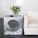 Дизайнерский журнальный стол квадратной формы с круглой нишей Guxawar варинант исполнения - 1 | Loft Concept в Перми