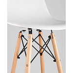 Пластиковый барный стул на ножках из массива бука Eames White варинант исполнения - 3 | Loft Concept в Перми
