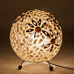 Настольная лампа из перламутра на металлическом каркасе Indonesian Ball варинант исполнения - 4 | Loft Concept в Перми
