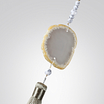 Бра с шарообразным плафоном из белого стекла с подвеской из камня Agatelle варинант исполнения - 6 | Loft Concept в Перми