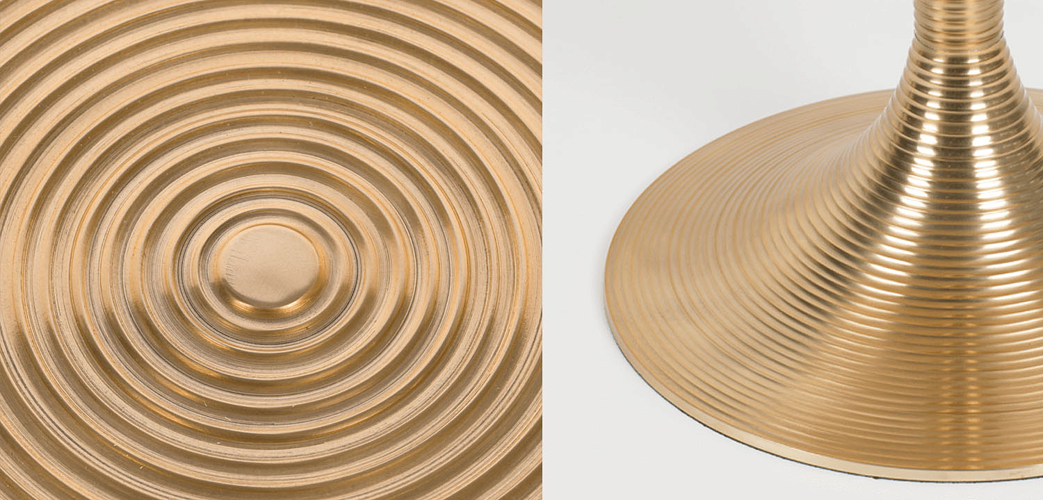 Кофейный столик HYPNOTISING ROUND COFFEE TABLE GOLD BM23002 Bold Monkey Кофейный столик HYPNOTISING ROUND COFFEE TABLE GOLD BM23002 Bold Monkey - Loft-Concept в Перми