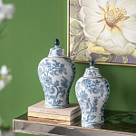 Ваза с крышкой и голубым цветочным рисунком на белом фоне Blue & White Ornament варинант исполнения - 6 | Loft Concept в Перми