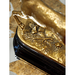 Держатель для книг в виде оленя из фарфора и бронзы Eden Garden porcelain and bronze варинант исполнения - 4 | Loft Concept в Перми