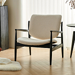 Кресло с каркасом и ножками из древесины и мягкими сиденьем и спинкой Venice варинант исполнения - 3 | Loft Concept в Перми