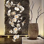 Люстра каскадная из белых цветов каллы и птичек Refined Taste of Light варинант исполнения - 5 | Loft Concept в Перми