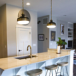 Подвесной светильник с круглым белым плафоном в индустриальном стиле Feiss варинант исполнения - 6 | Loft Concept в Перми